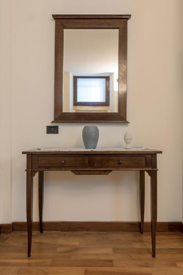 Goodstay Palazzo Marini Suite レッチェ エクステリア 写真